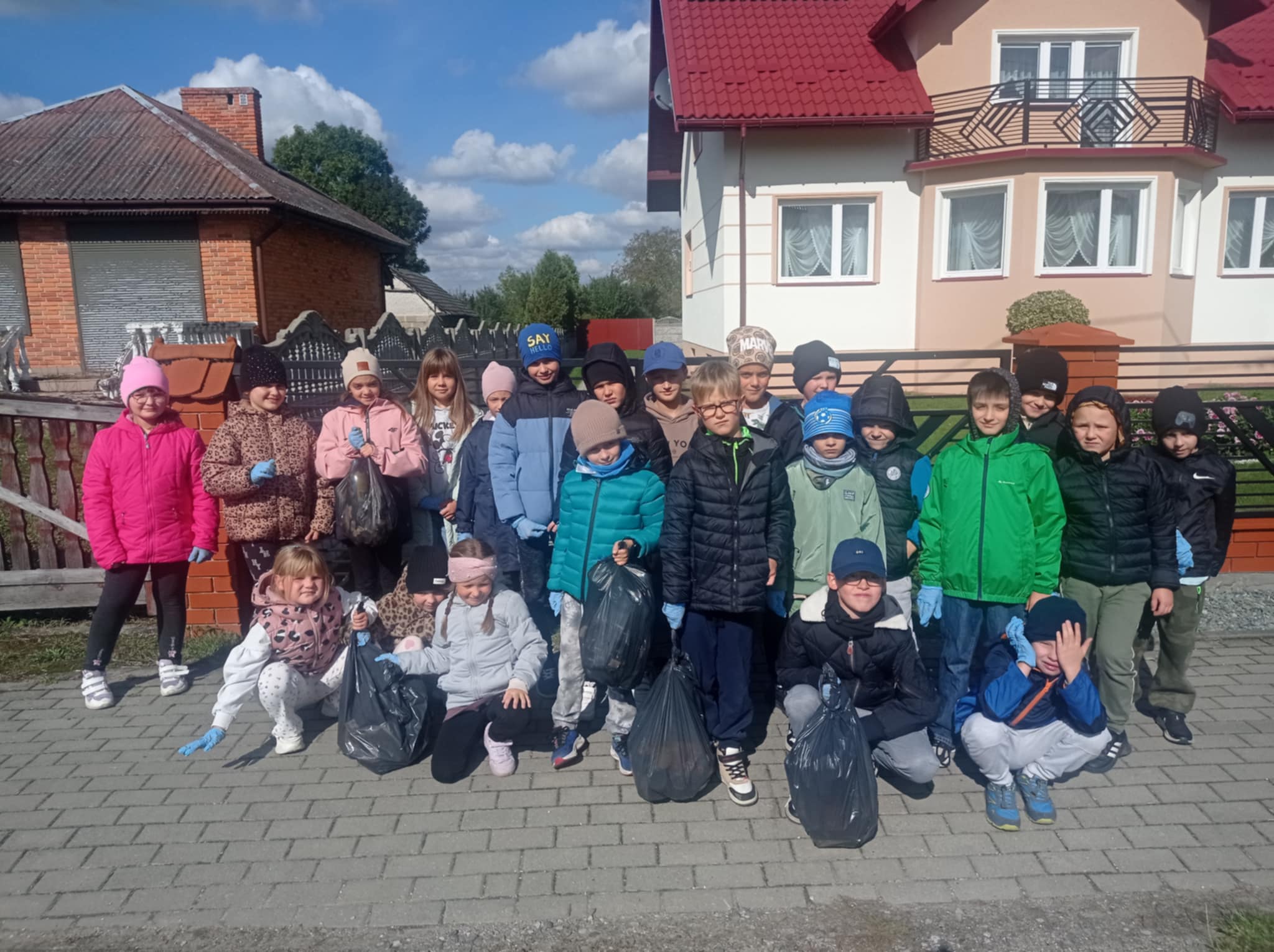 SPRZĄTAMY DLA POLSKI