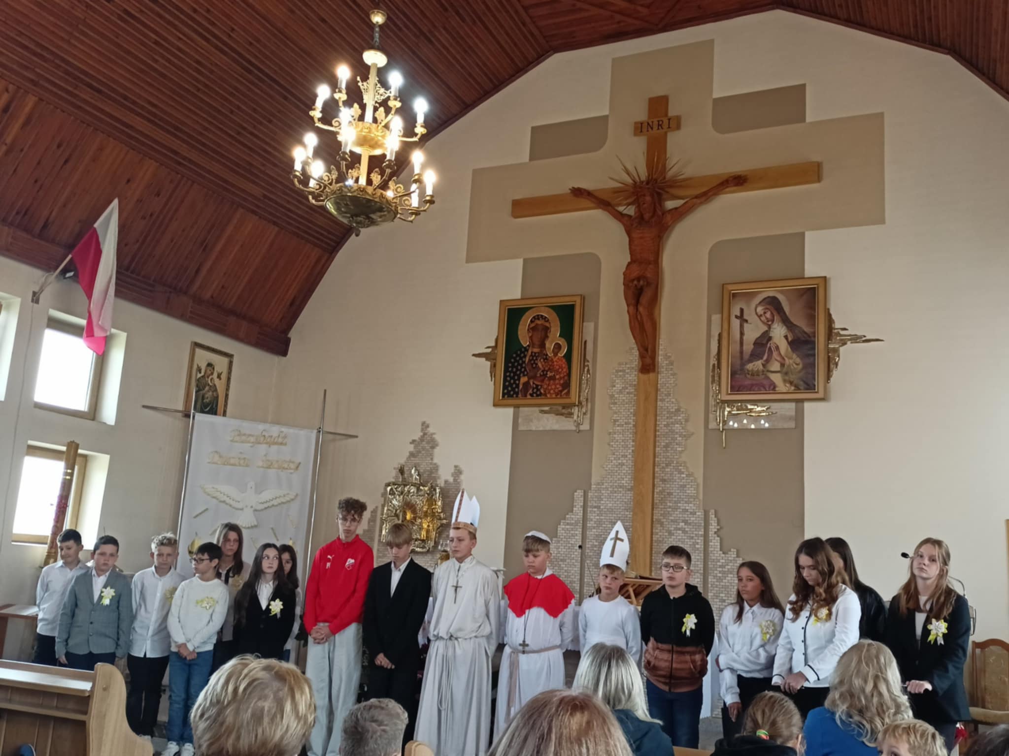 XXV Dzień Papieski – występ dla społeczności lokalnej Hedwiżyna