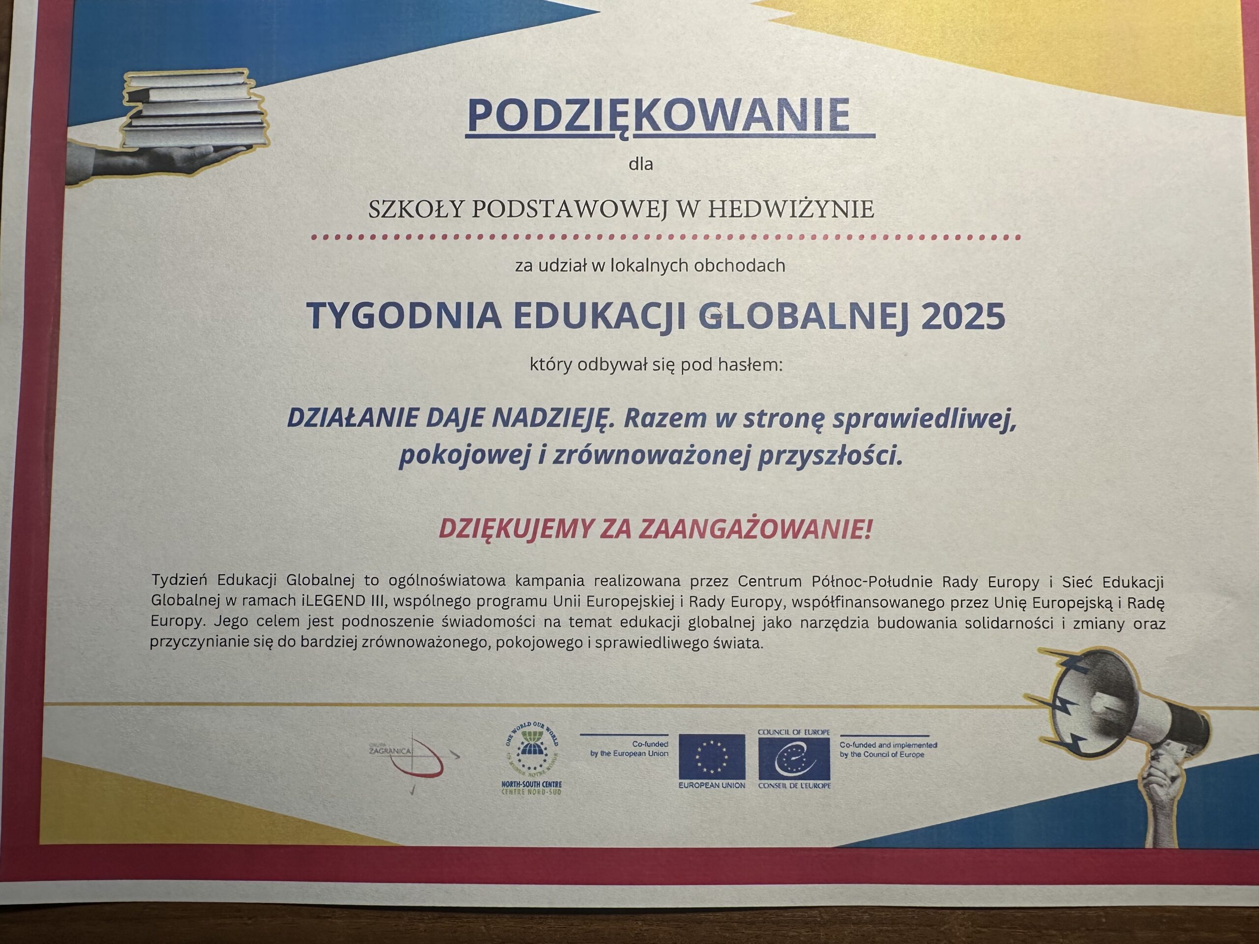 Tydzień Edukacji Globalnej 2025 Centrum Edukacji Obywatelskiej „Razem w stronę sprawiedliwej, pokojowej i zrównoważonej przyszłości. Działanie daje nadzieję”.